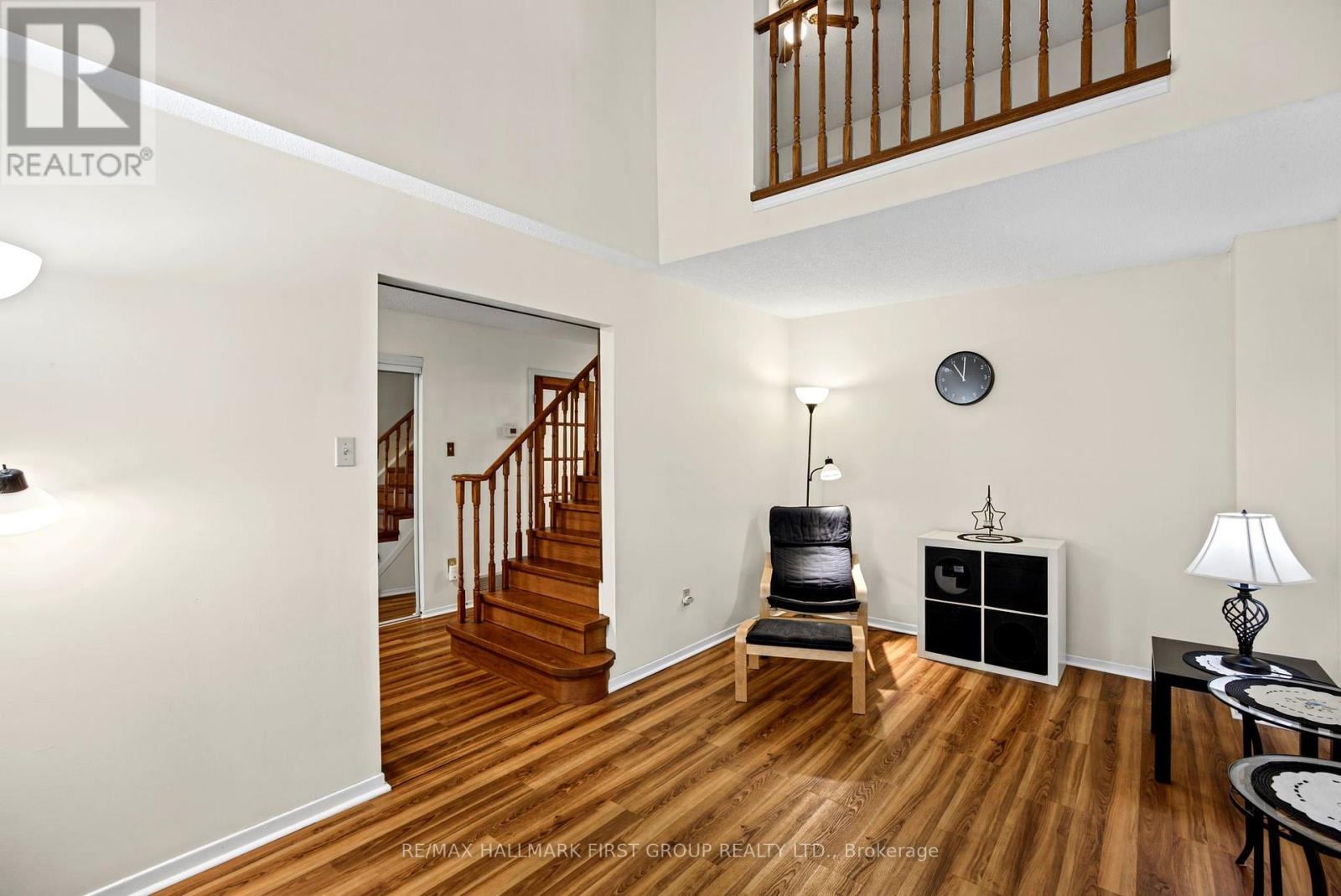 41 Pearce Drive Property Photo 12