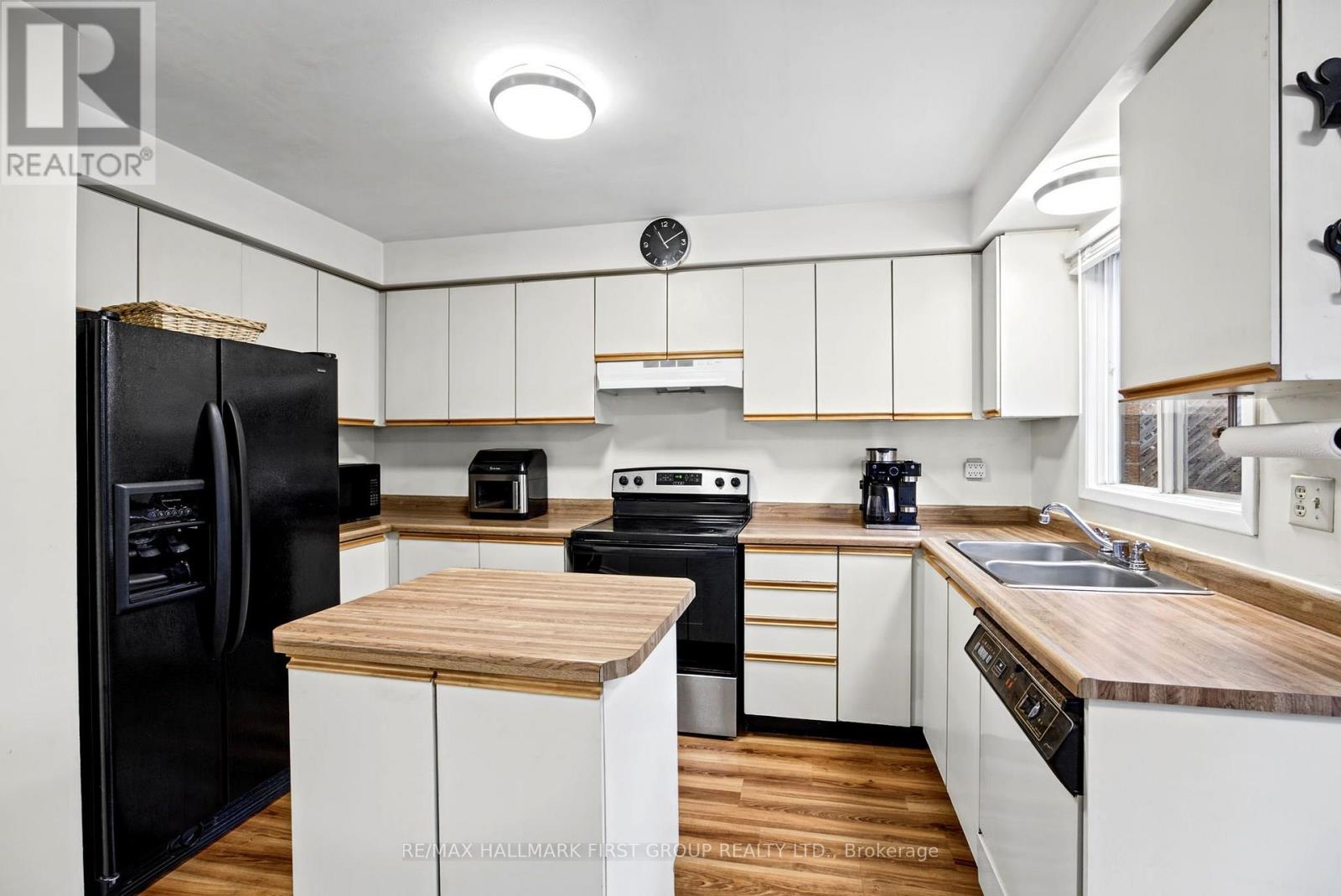 41 Pearce Drive Property Photo 19