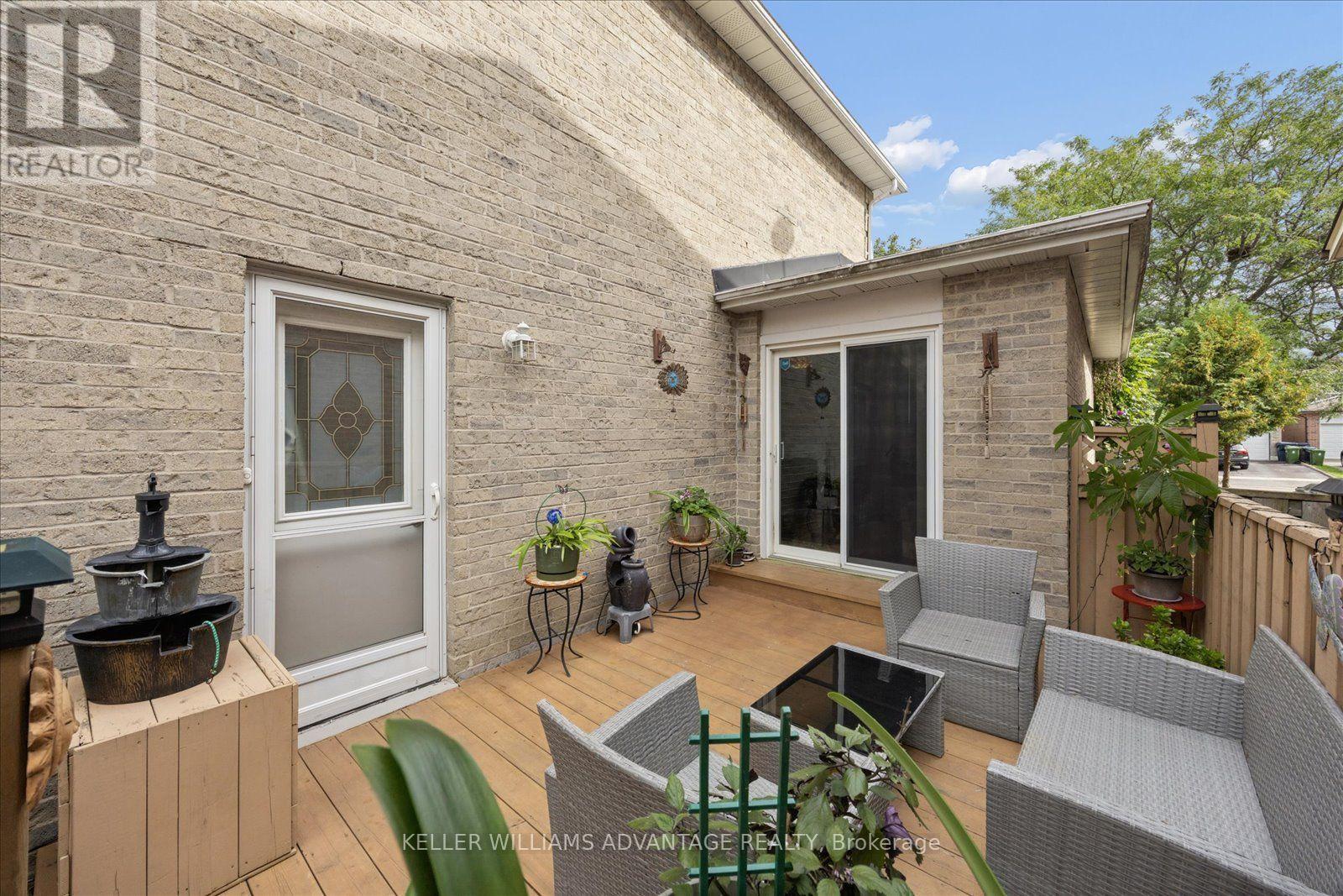 120 Winter Gardens Trail Property Photo 28