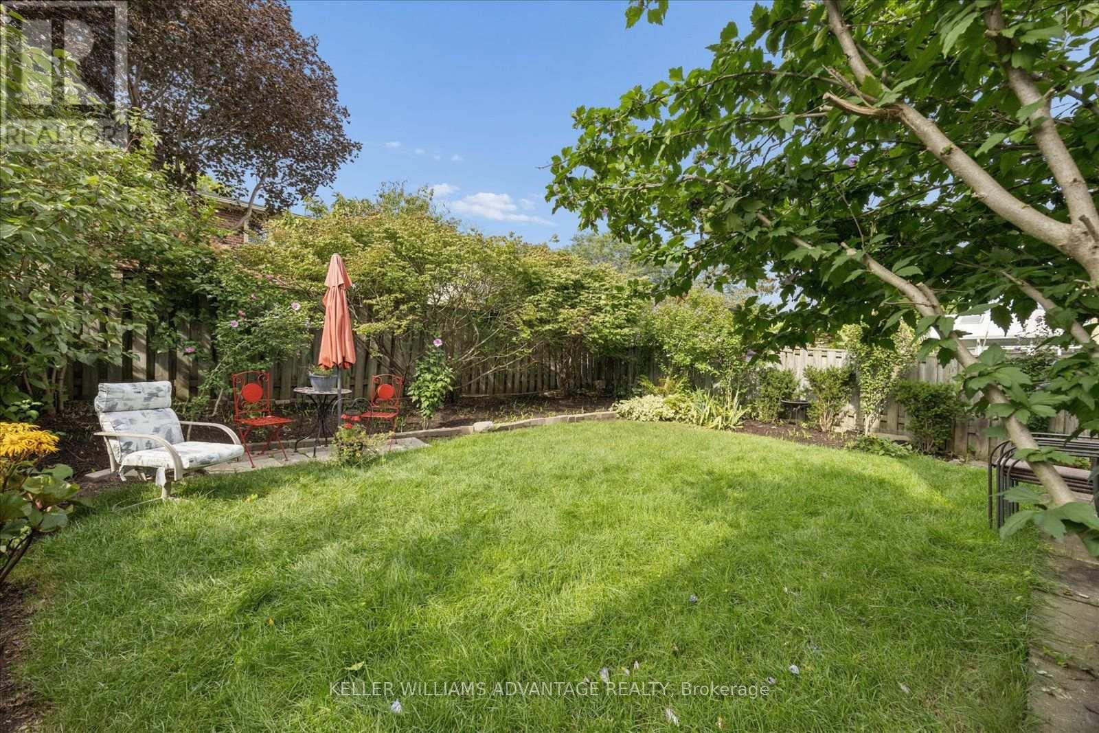 120 Winter Gardens Trail Property Photo 30