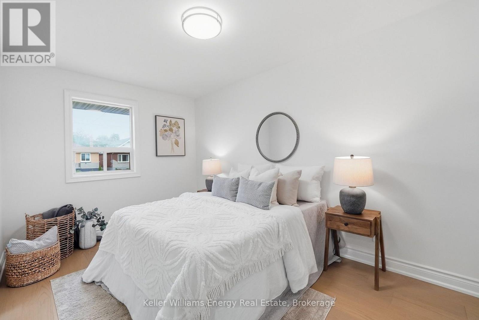 54 Eastlawn Street Property Photo 22
