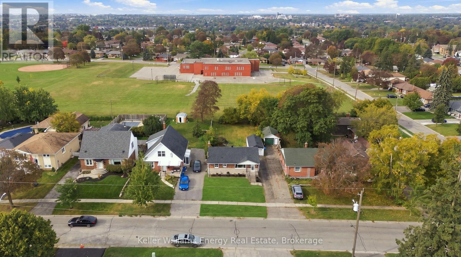54 Eastlawn Street Property Photo 36