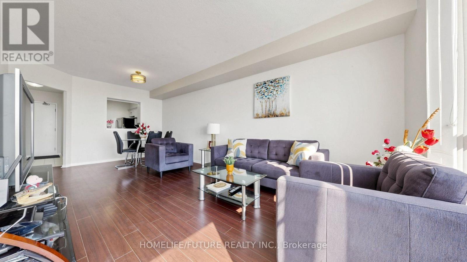 1008 - 430 Mclevin Avenue Property Photo 12