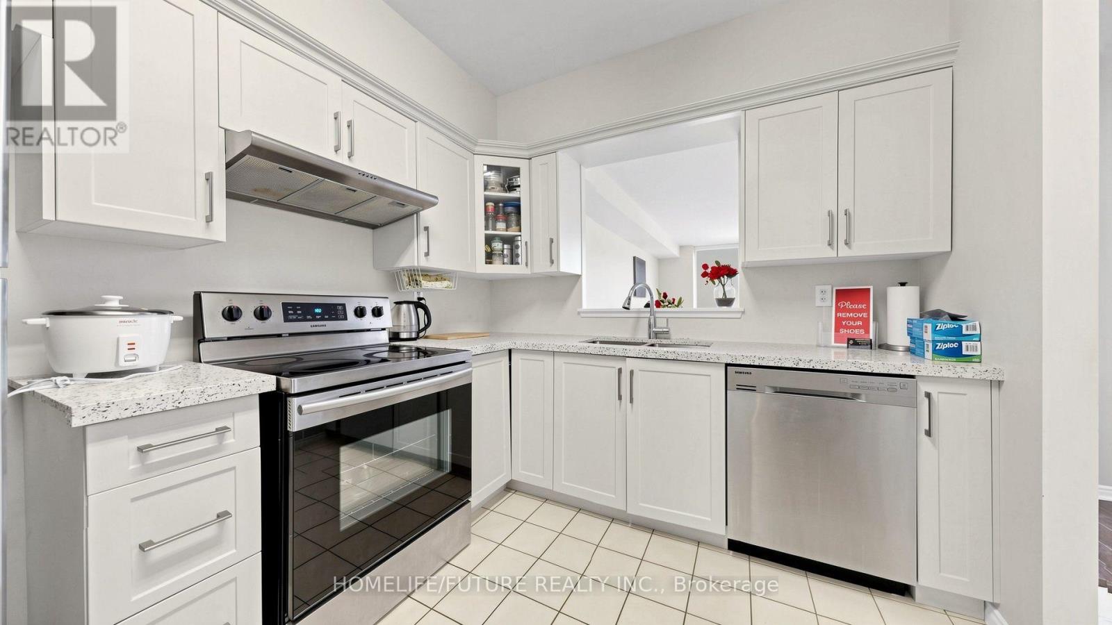 1008 - 430 Mclevin Avenue Property Photo 21