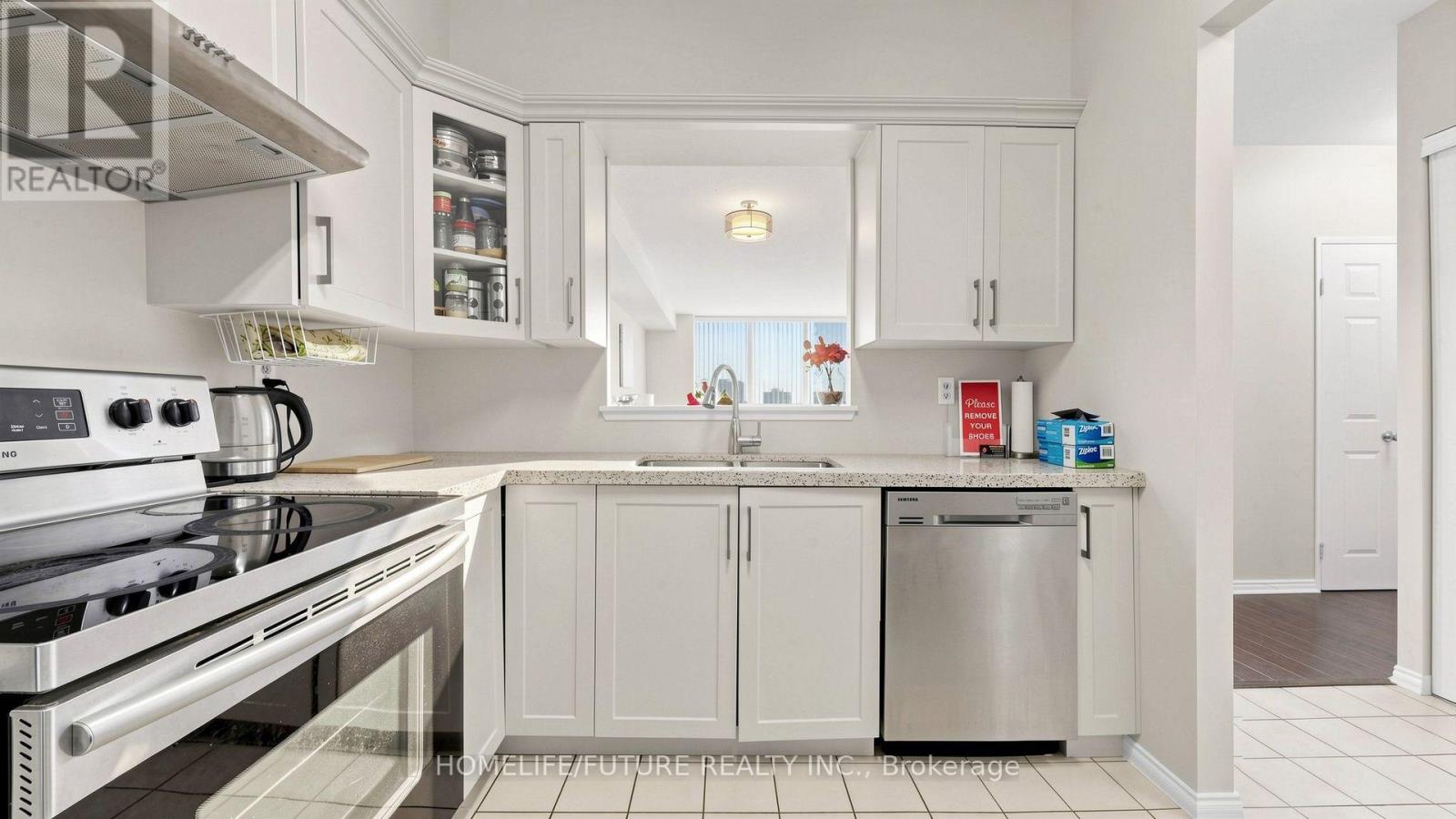 1008 - 430 Mclevin Avenue Property Photo 25