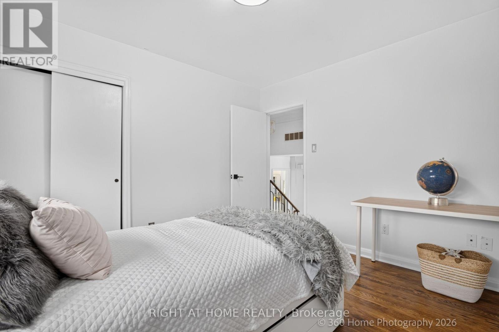 100 Perivale Crescent Property Photo 25