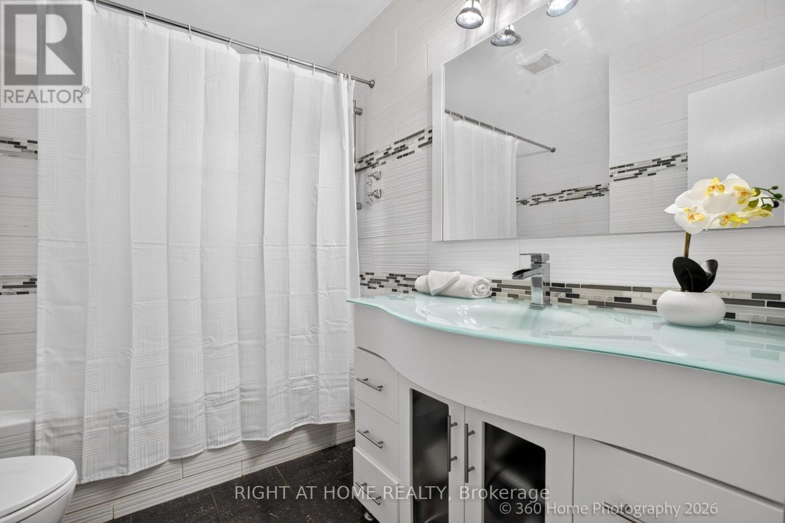 100 Perivale Crescent Property Photo 26
