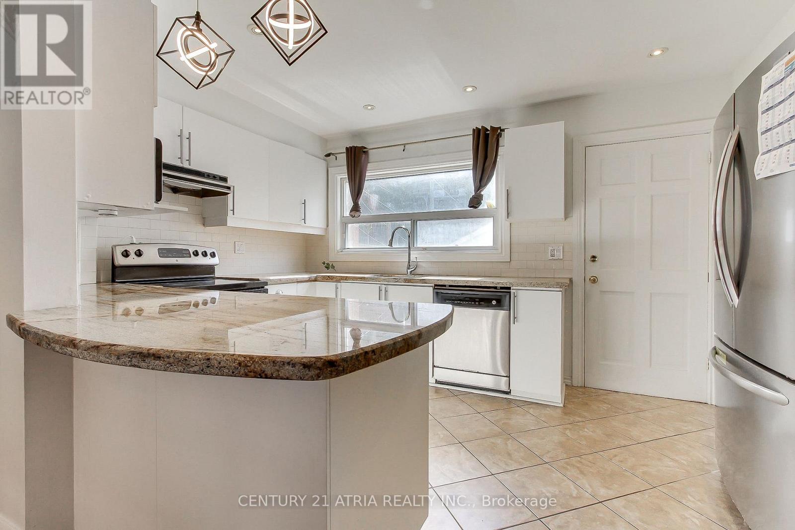 43 Torrens Avenue Property Photo 12