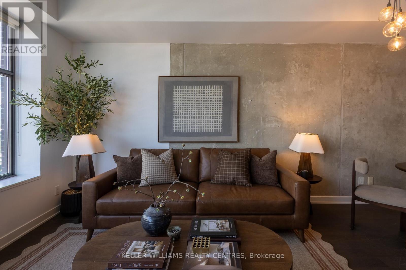 806 - 1201 DUNDAS STREET E Property Photo 1