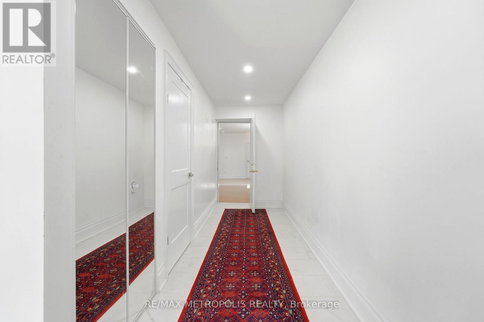 Bsmt - 2 Denvale Road Property Photo 6