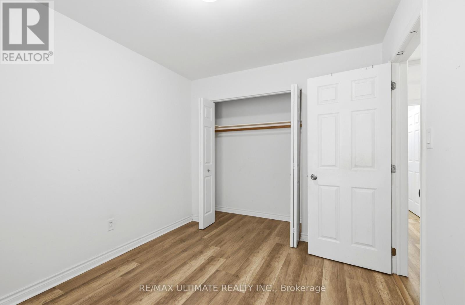 183 Ritson Road S Property Photo 31