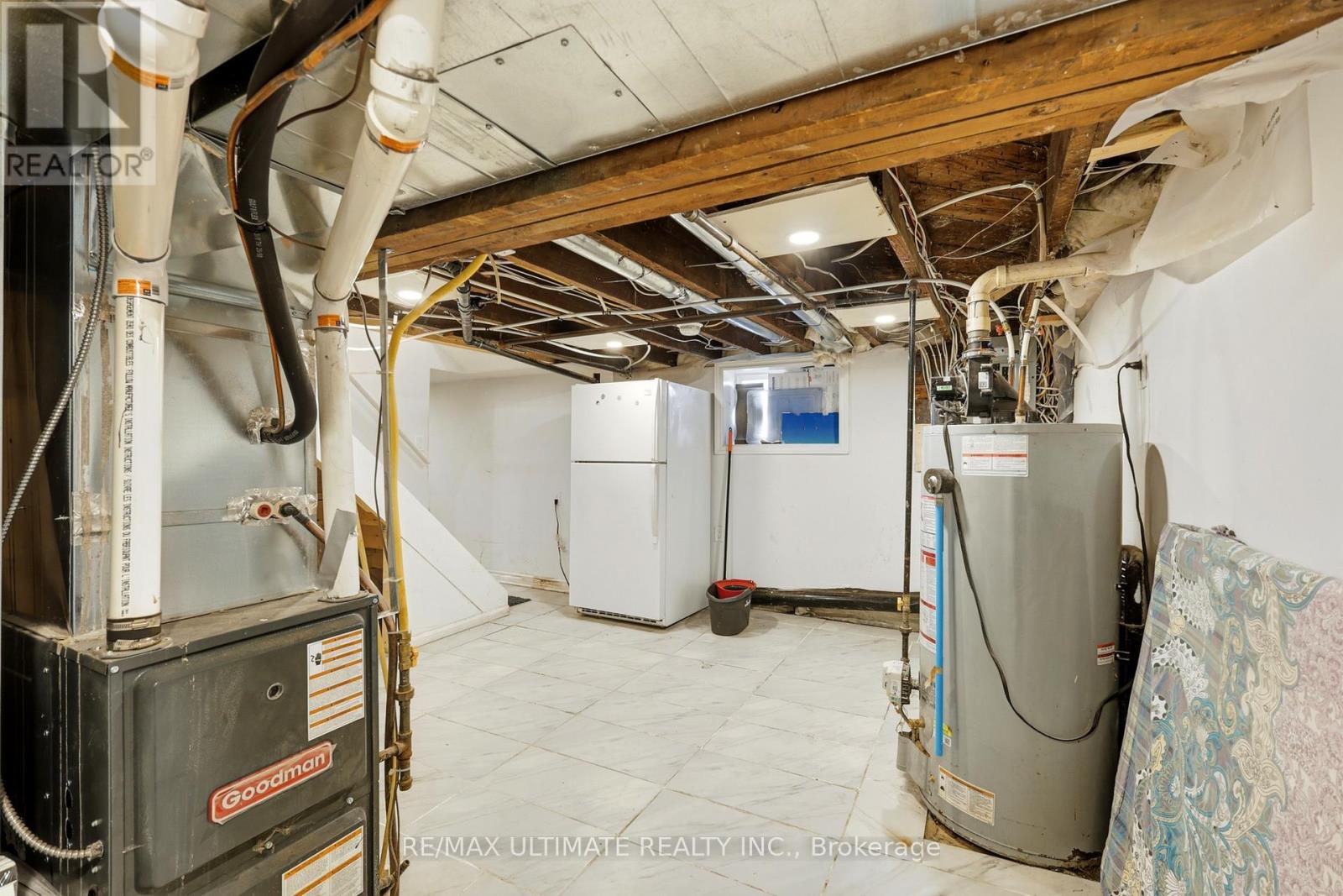 183 Ritson Road S Property Photo 39