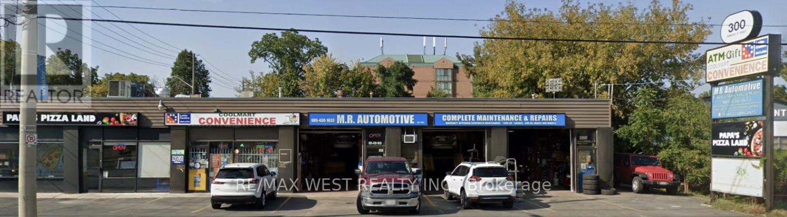 300 Dundas Street E Property Photo 1