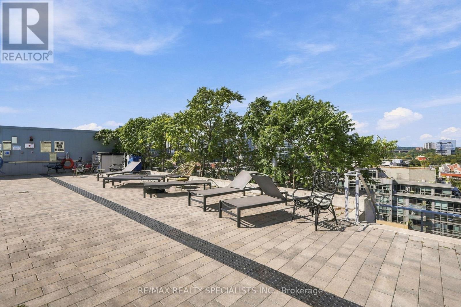622 - 30 Baseball Place Property Photo 47