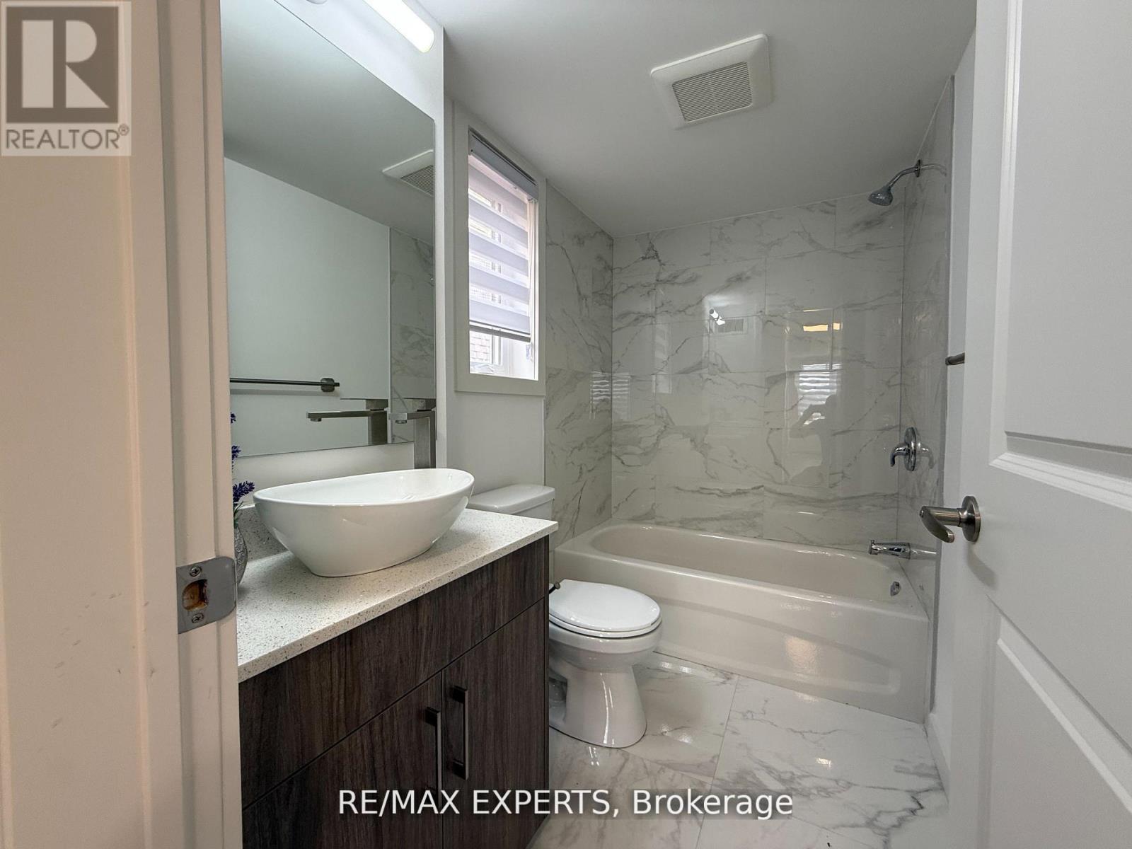 104 - 45 Connaught Avenue Property Photo 8