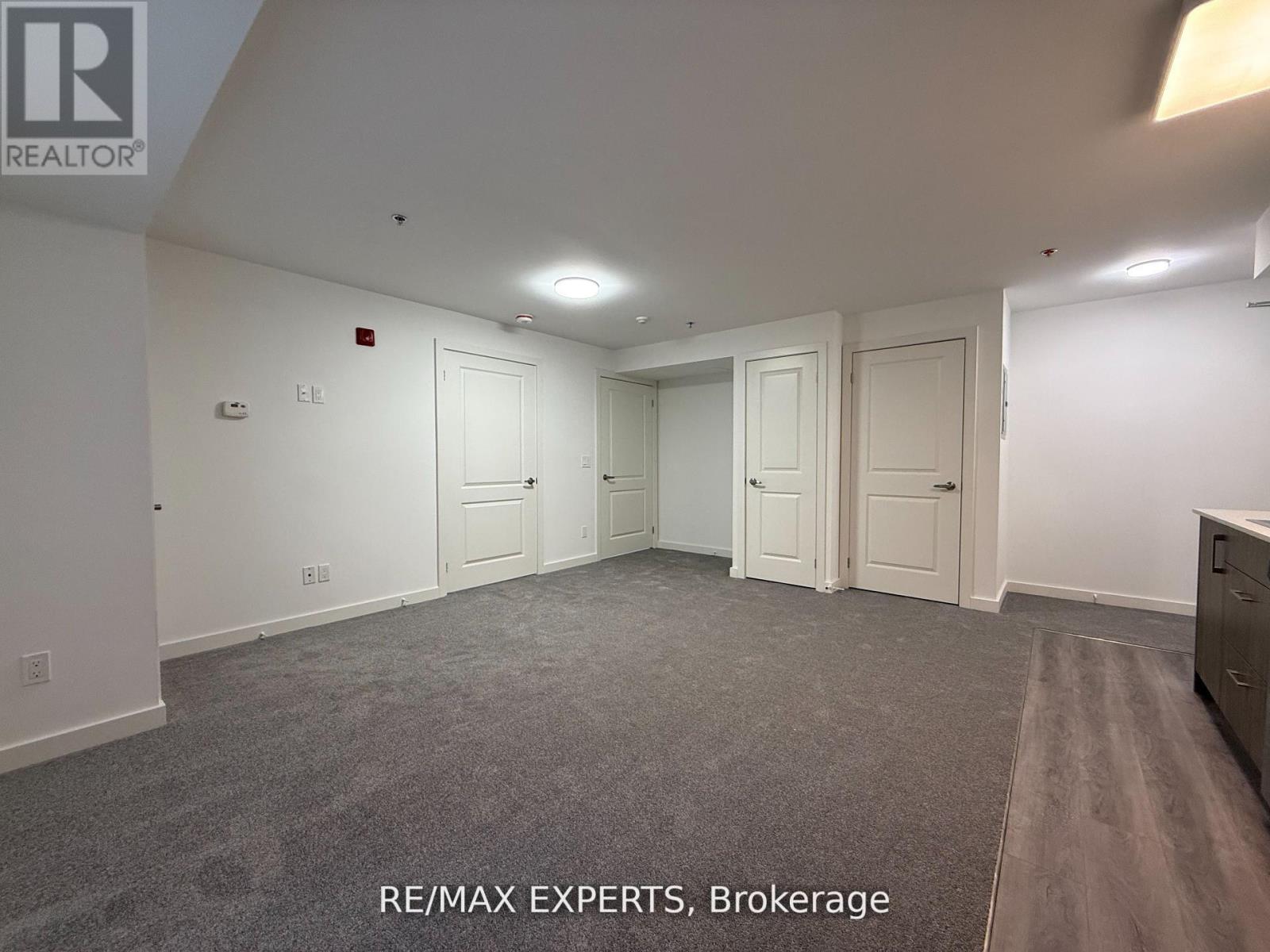 104 - 45 Connaught Avenue Property Photo 10