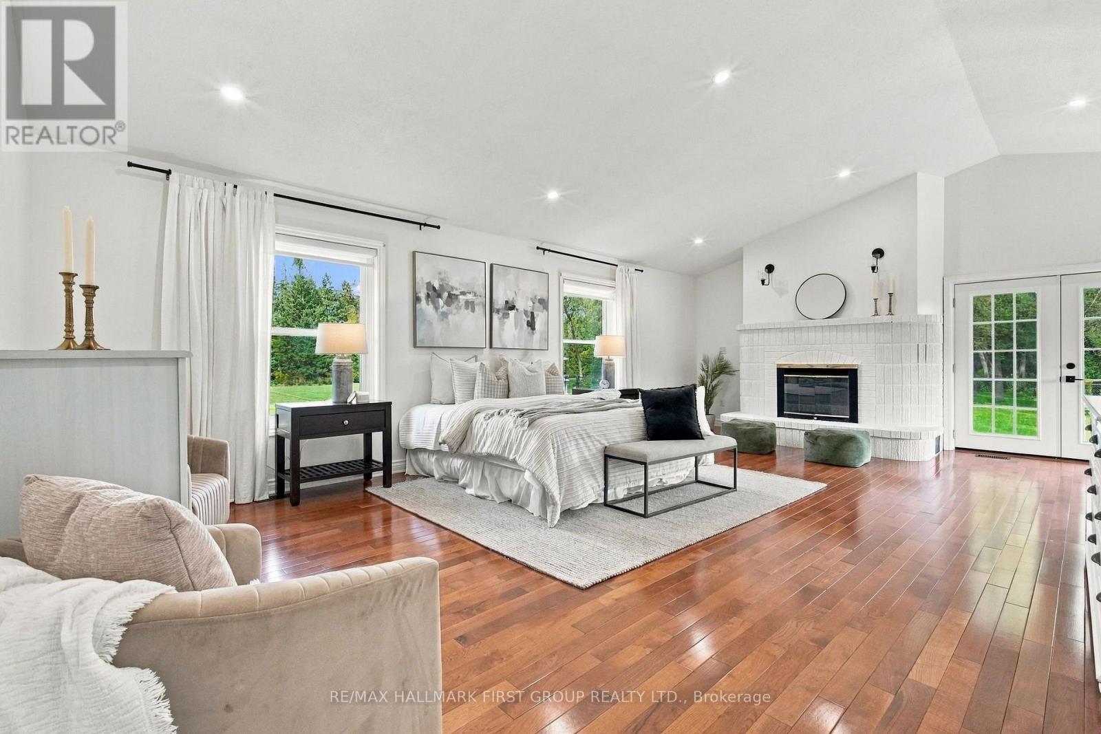 4275 Tooley Road Property Photo 4