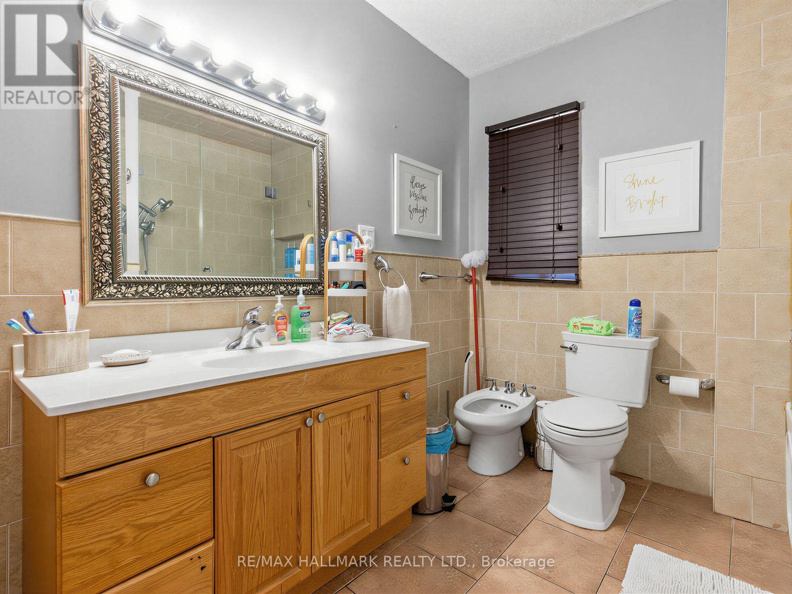 297 Strathmore Boulevard Property Photo 20