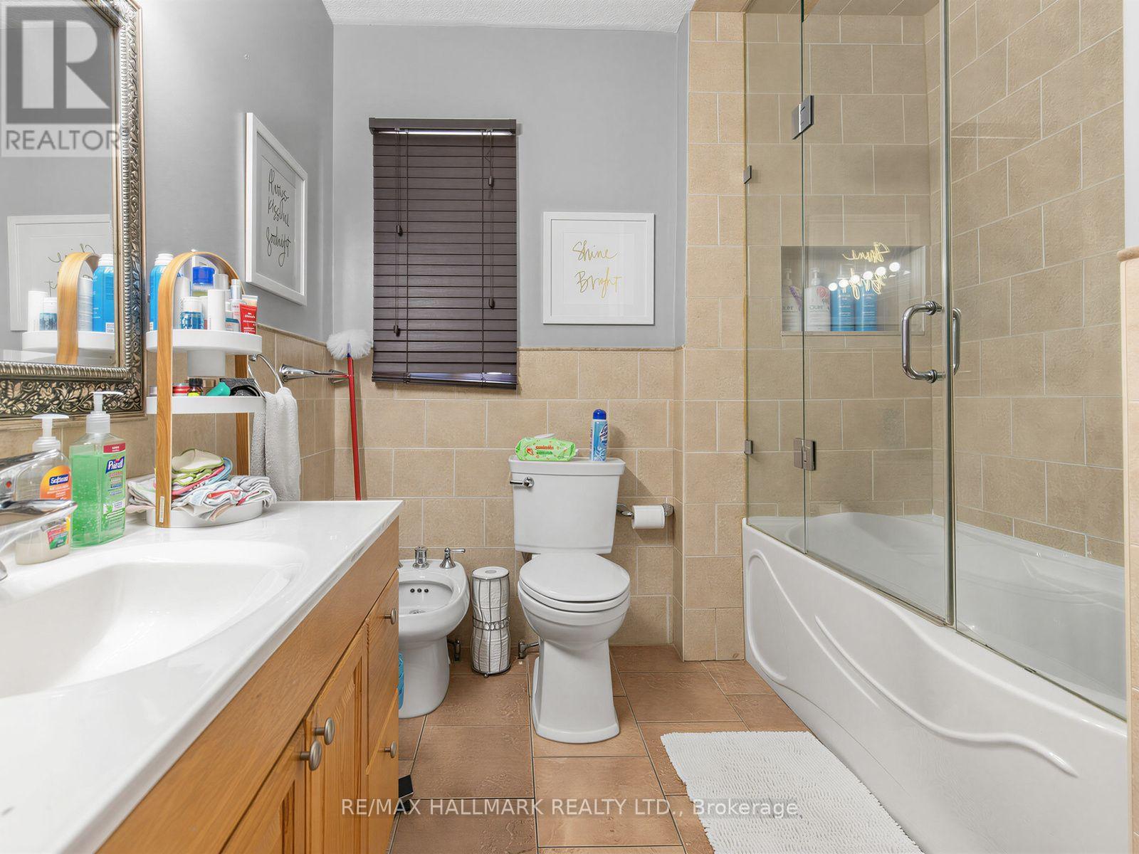297 Strathmore Boulevard Property Photo 21