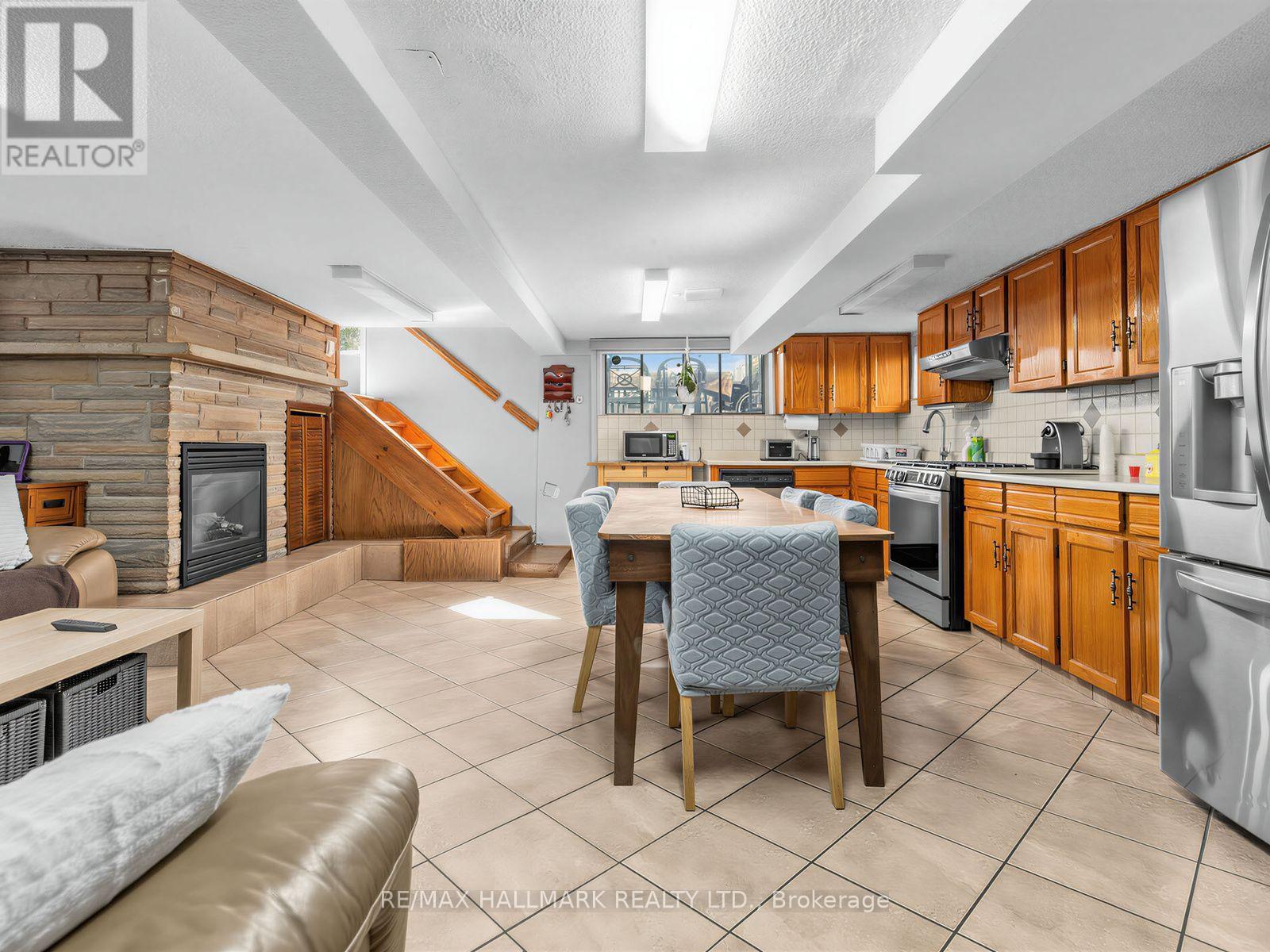 297 Strathmore Boulevard Property Photo 23