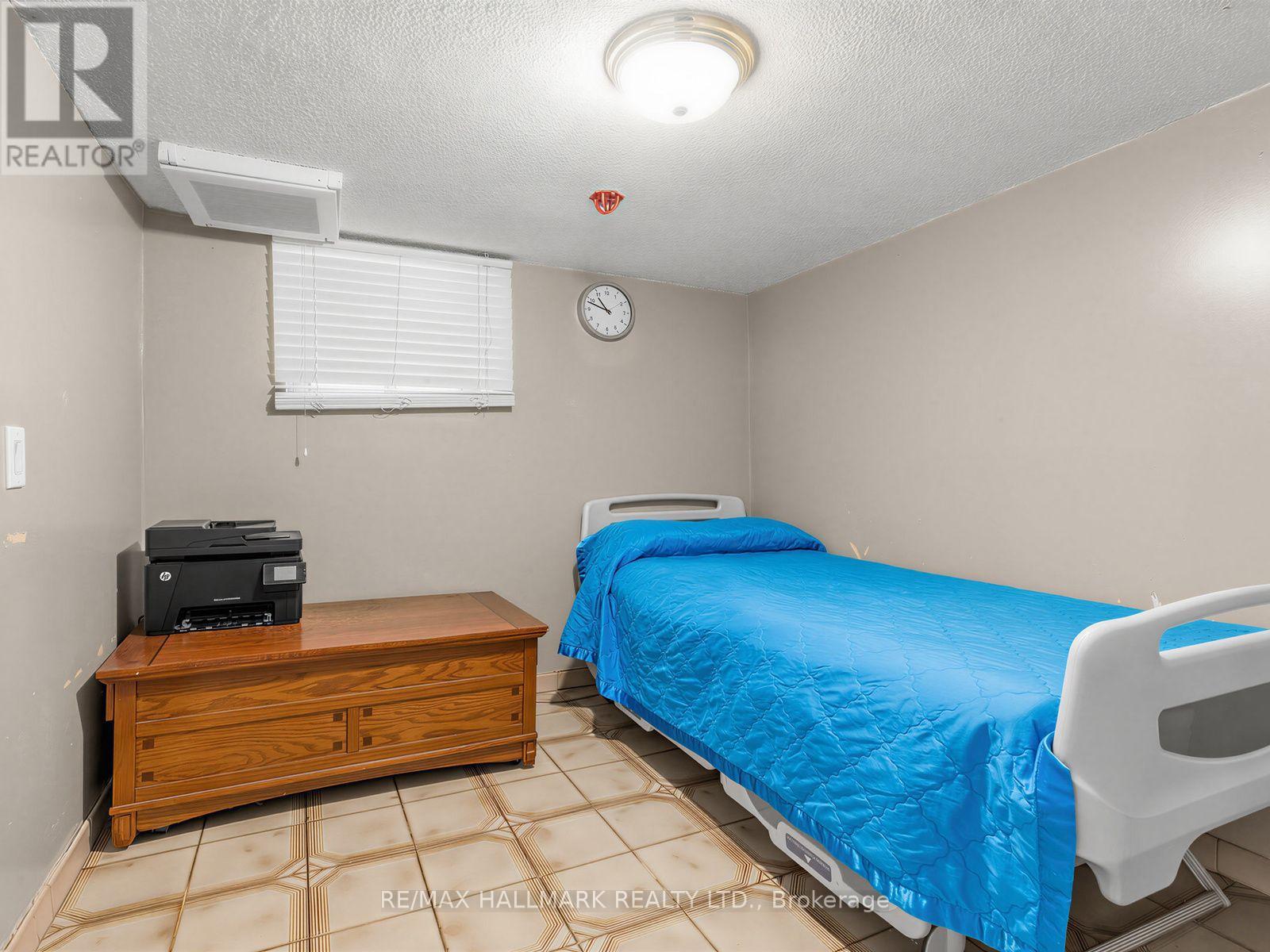 297 Strathmore Boulevard Property Photo 34