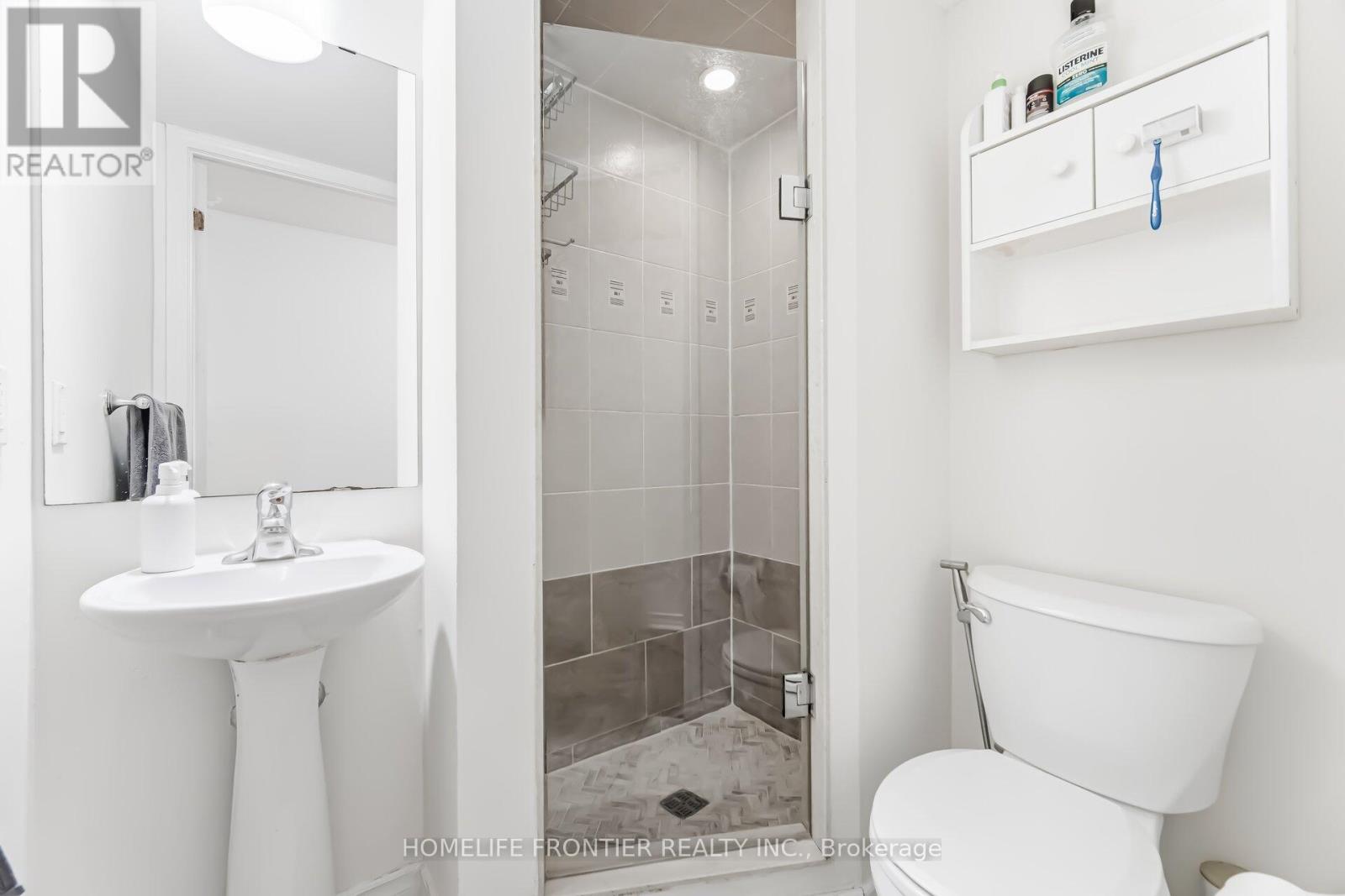 207 - 45 Strangford Lane Property Photo 11