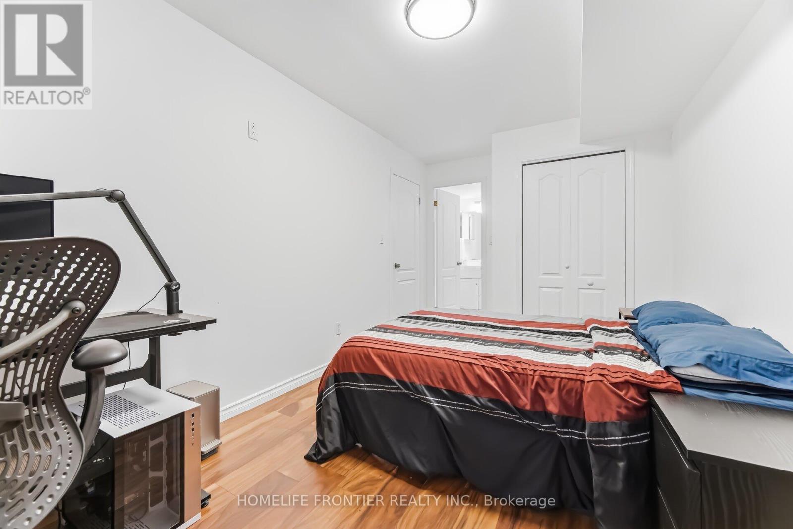 207 - 45 Strangford Lane Property Photo 13