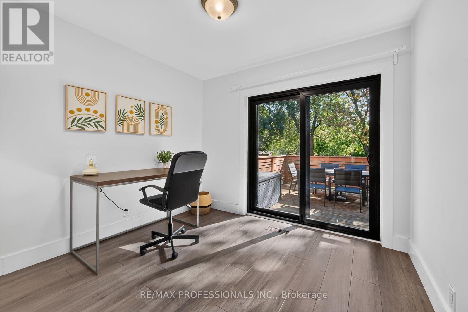 17 Hollydene Road Property Photo 20