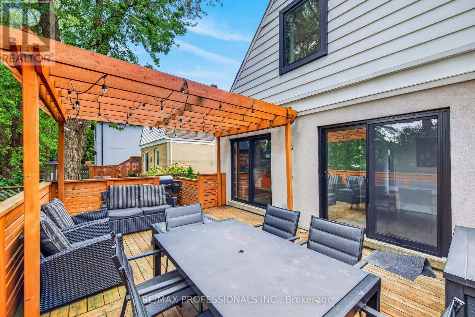 17 Hollydene Road Property Photo 21
