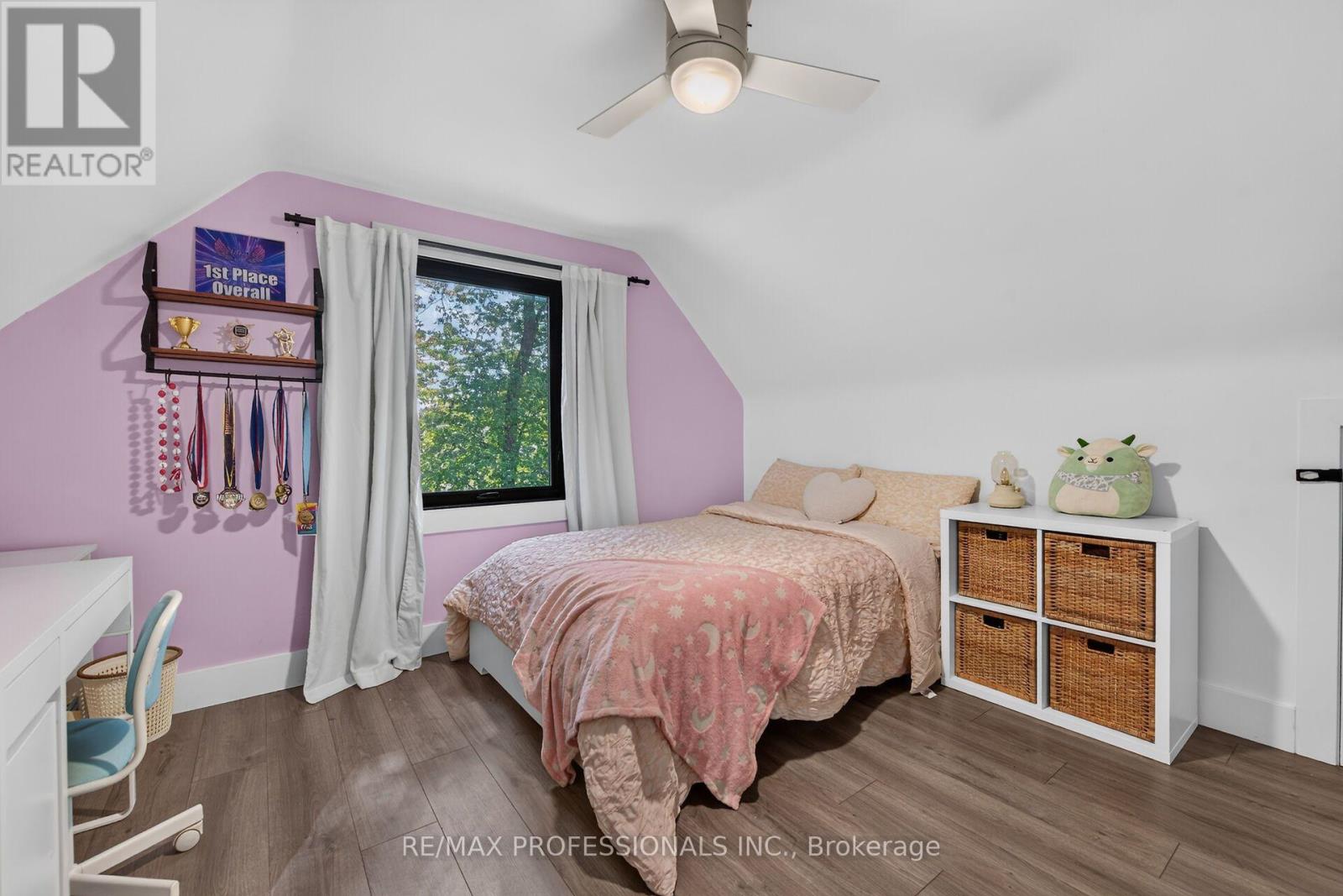 17 Hollydene Road Property Photo 27