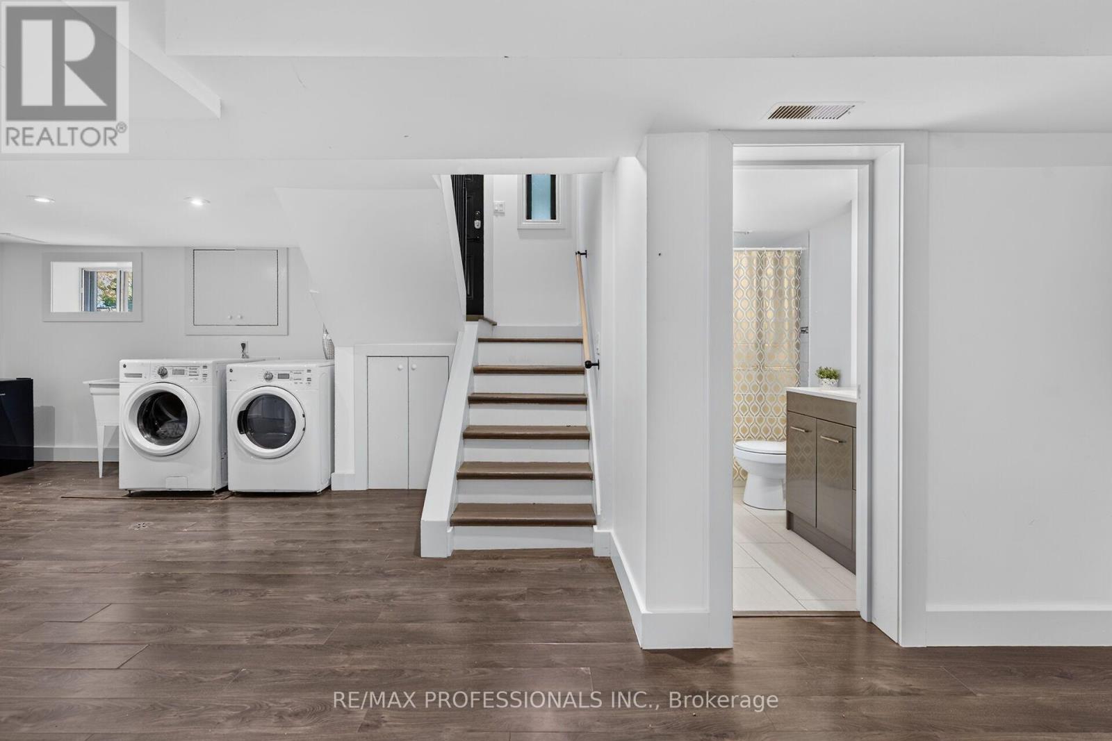17 Hollydene Road Property Photo 32