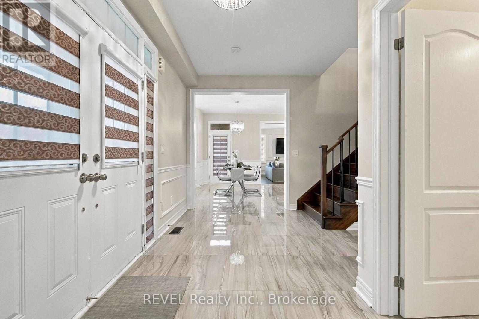 127 Cathedral Drive Property Photo 6
