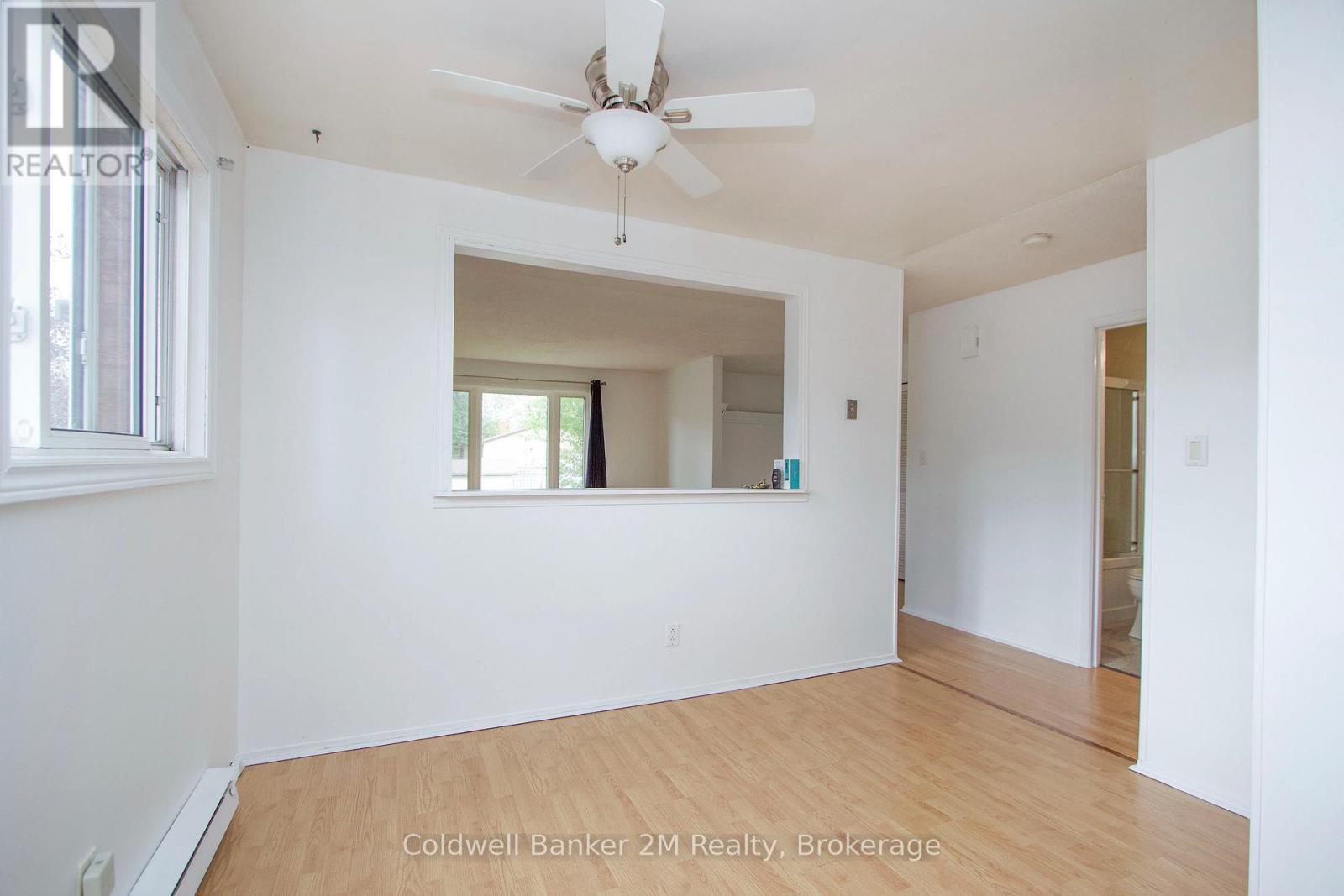 673 Attersley Drive Property Photo 12