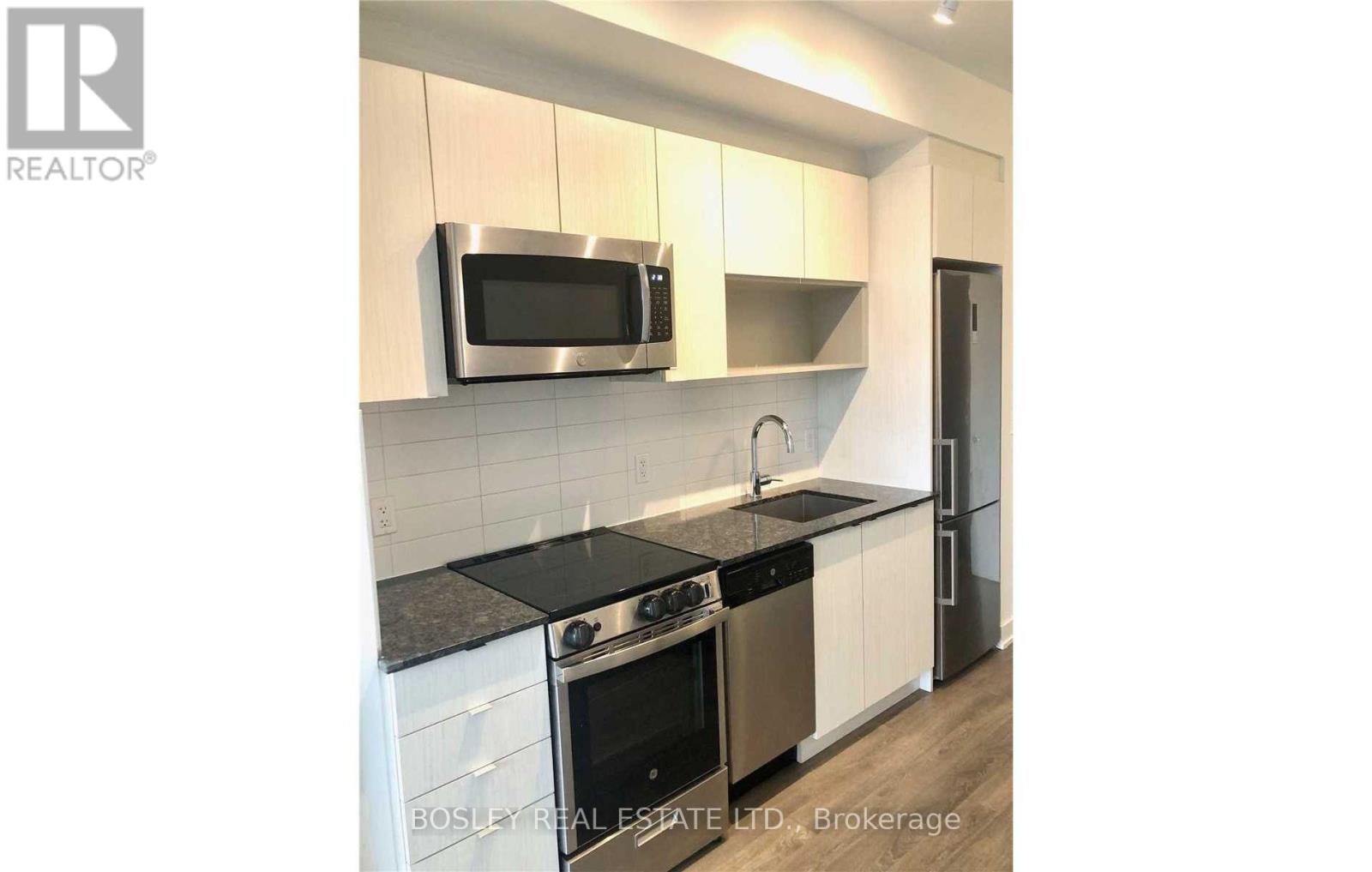 313 - 630 Greenwood Avenue Property Photo 6