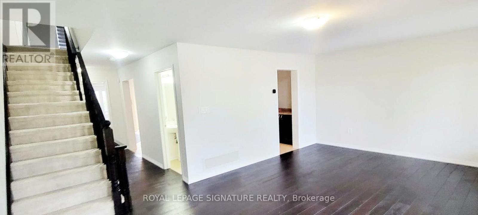 2482 William Jackson Drive Property Photo 5