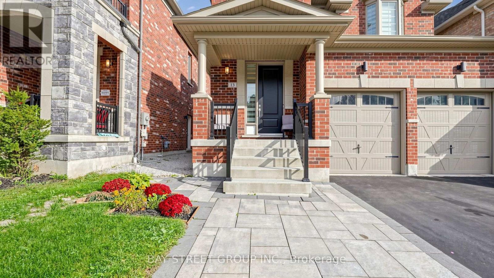 13 Micklefield Avenue Property Photo 3