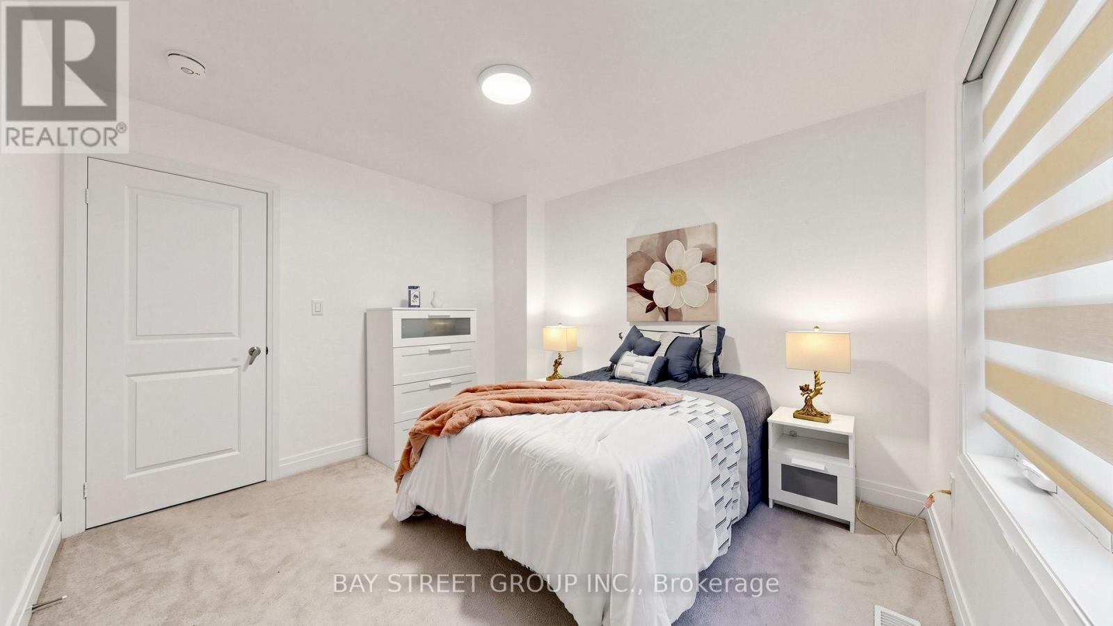 13 Micklefield Avenue Property Photo 26