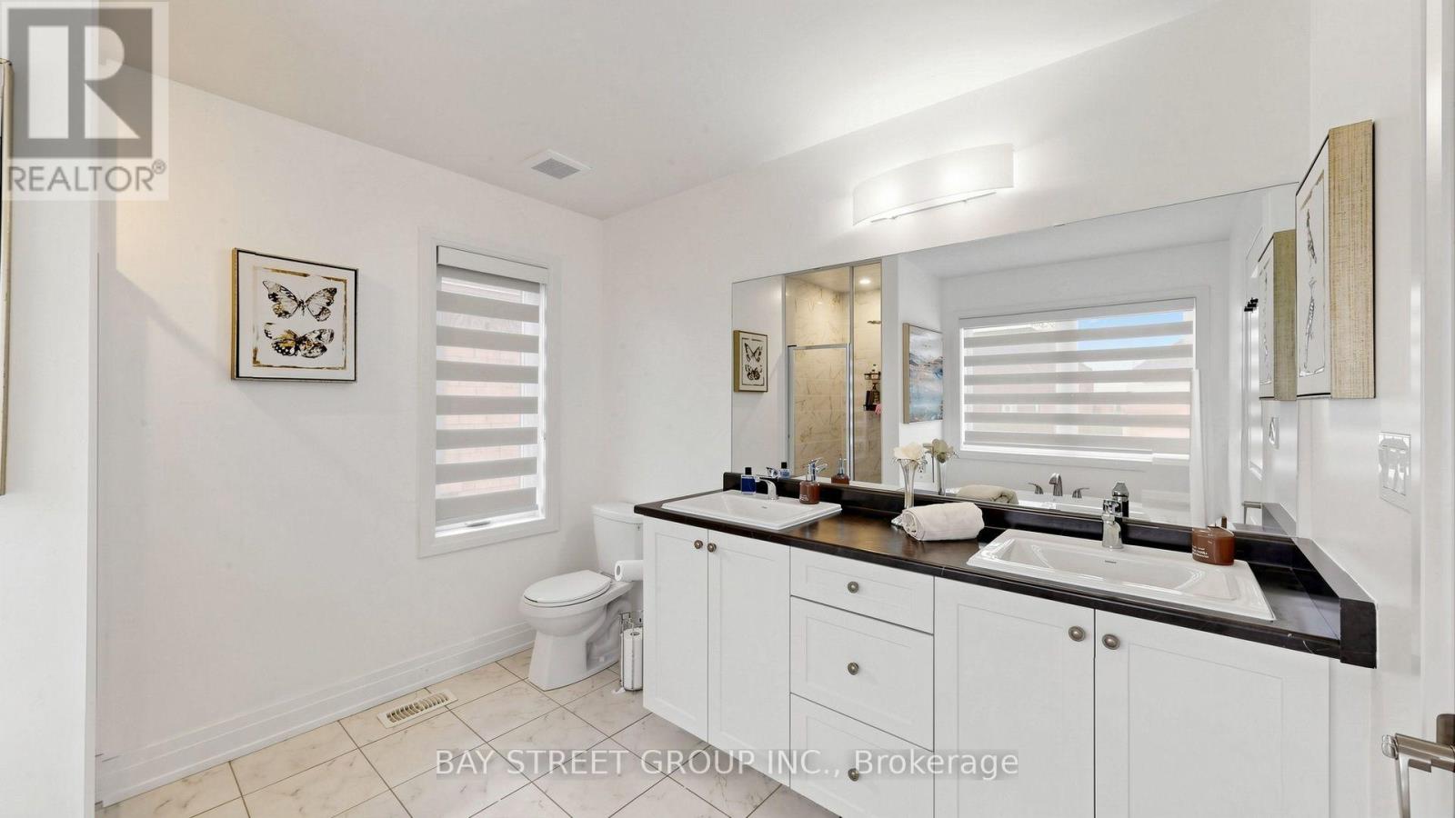 13 Micklefield Avenue Property Photo 29
