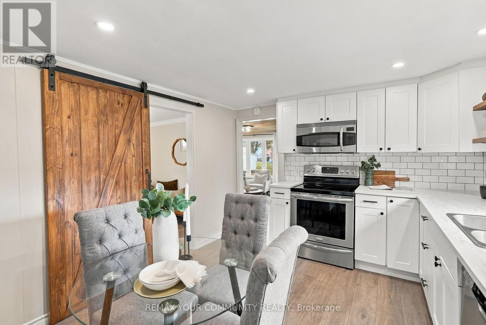 178 Windsor Street Property Photo 10