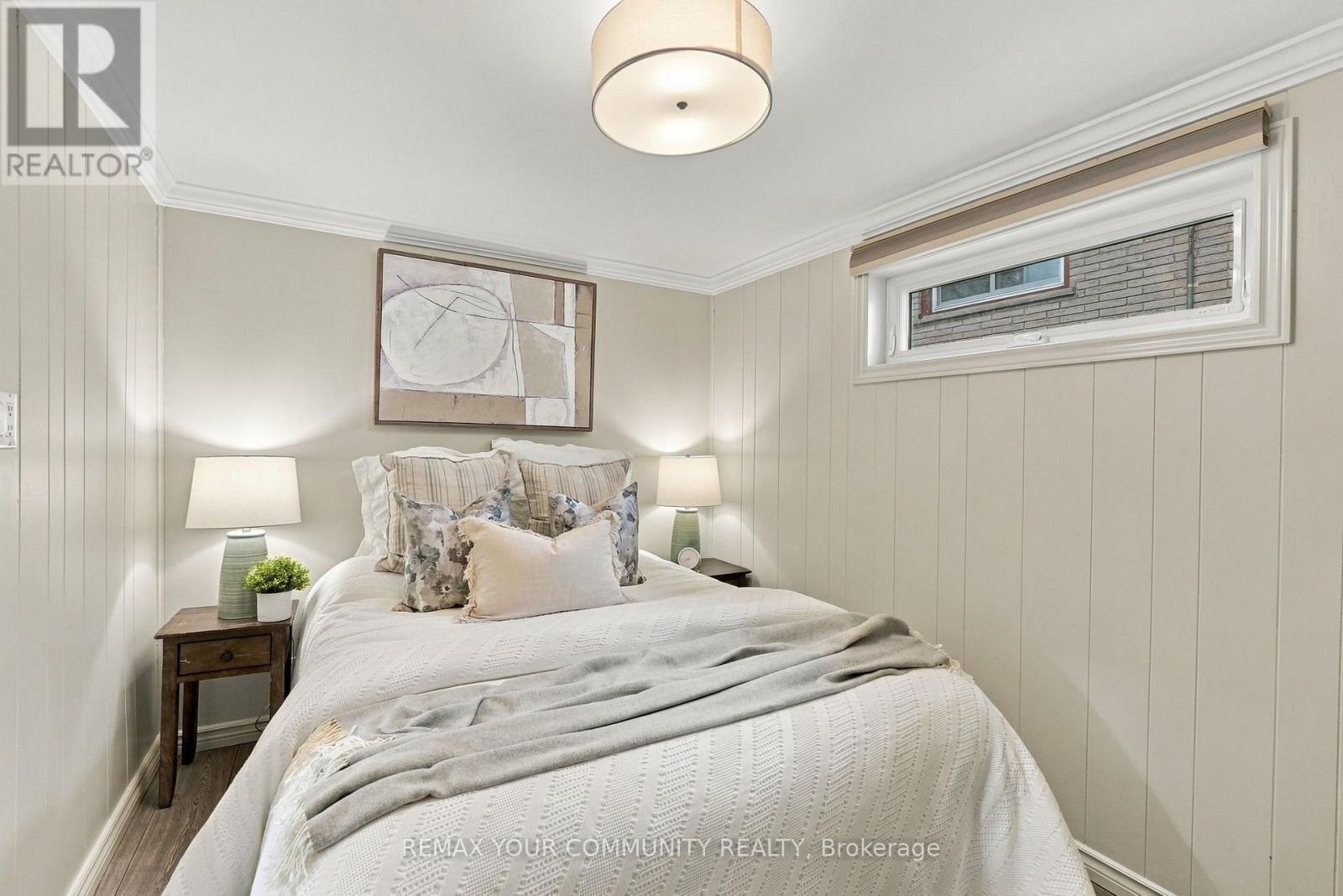 178 Windsor Street Property Photo 12