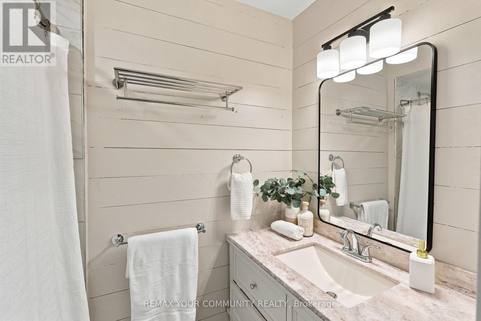 178 Windsor Street Property Photo 20