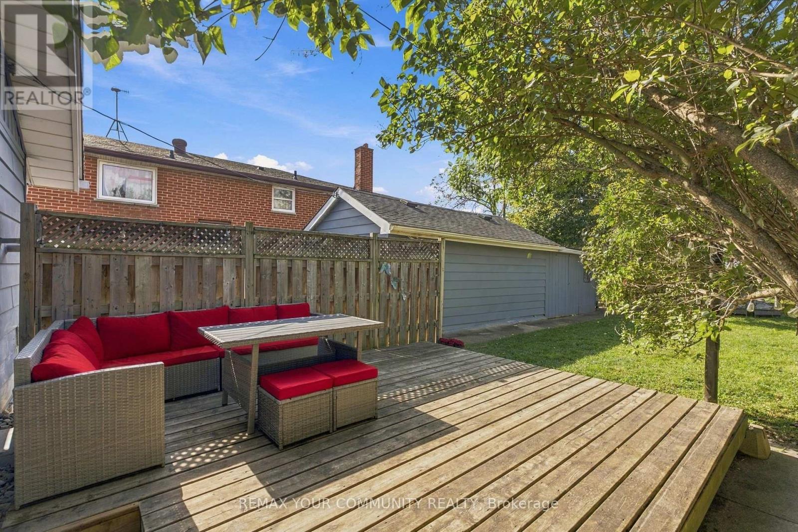 178 Windsor Street Property Photo 22