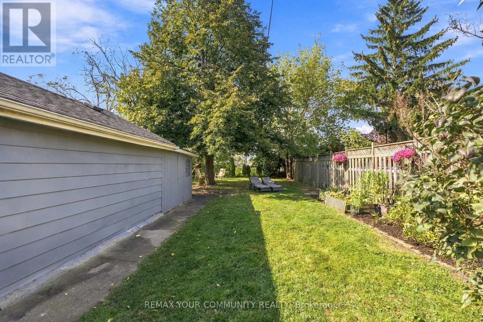 178 Windsor Street Property Photo 24
