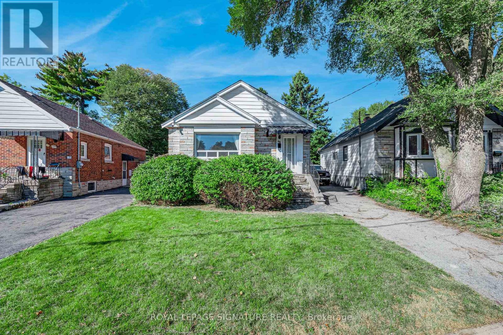 106 MEIGHEN AVENUE Property Photo 1