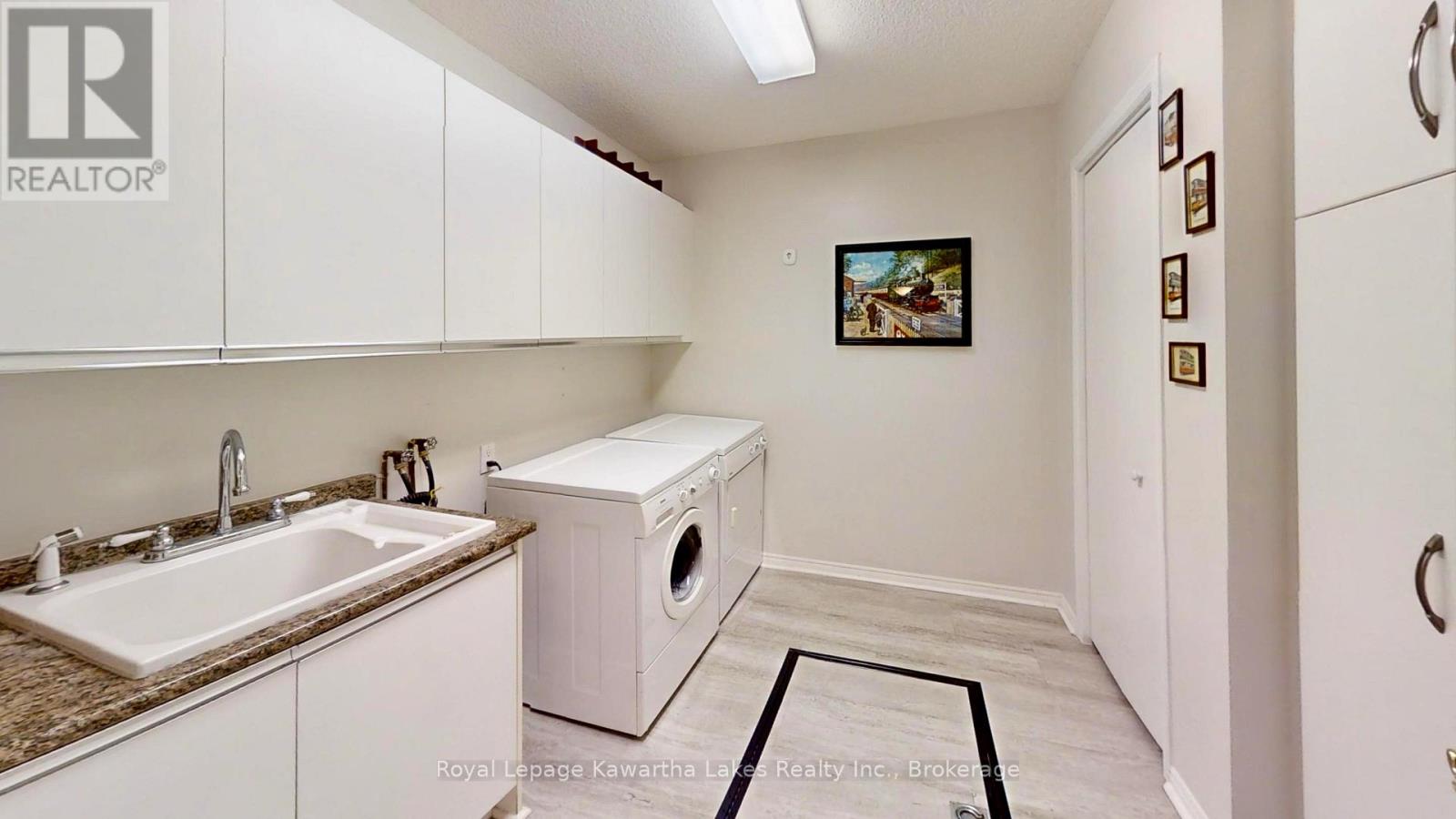 6 - 234 Water Street Property Photo 24