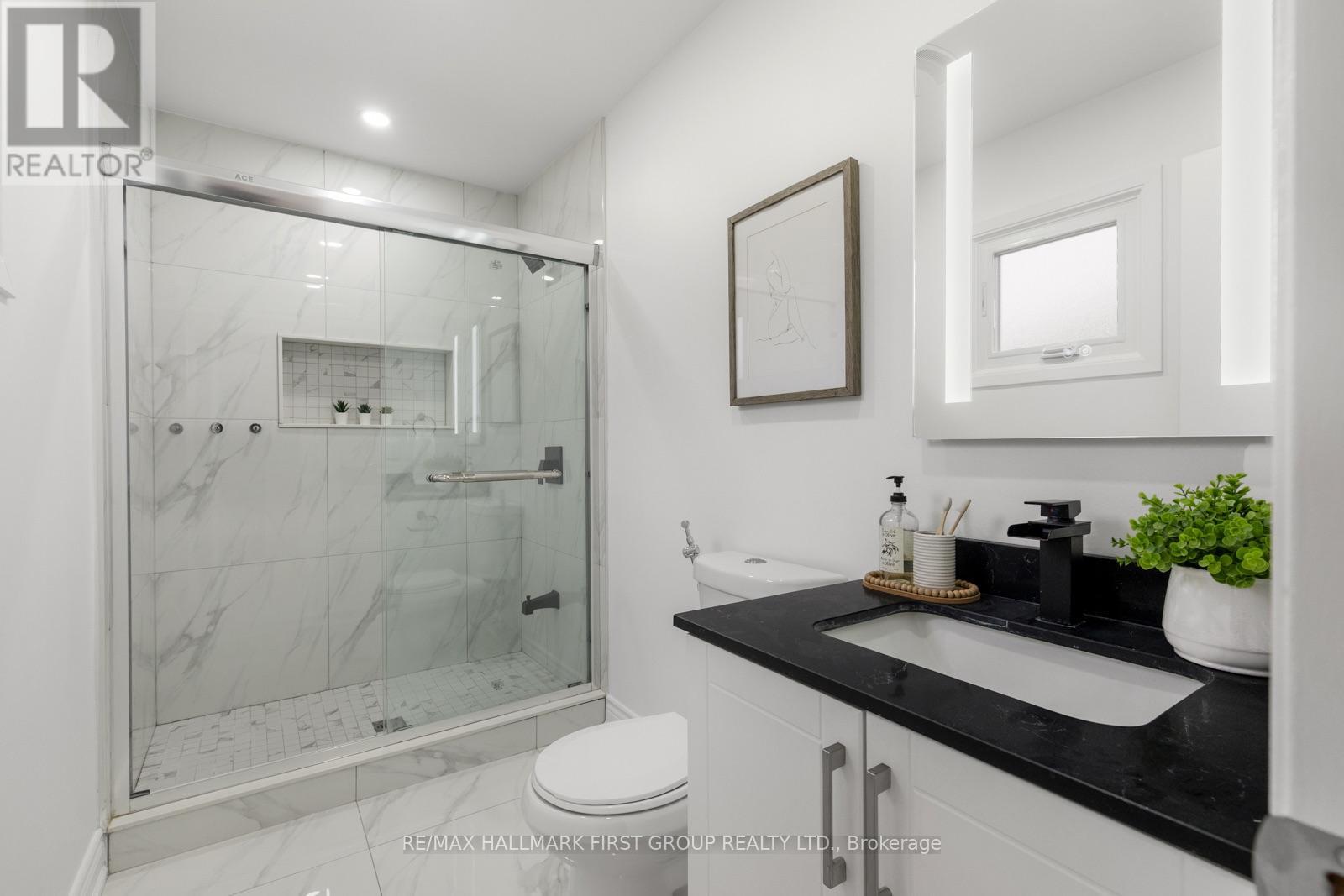 17 Hawkins Crescent Property Photo 18
