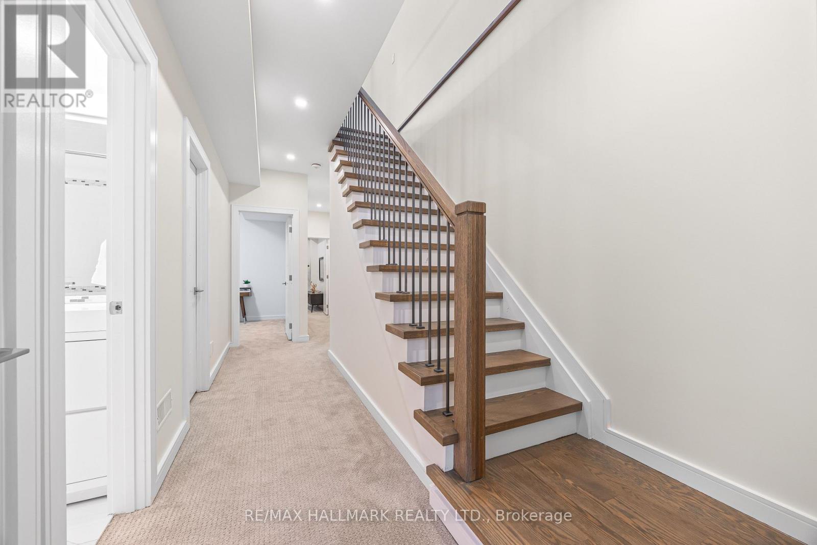9b Linton Avenue S Property Photo 36