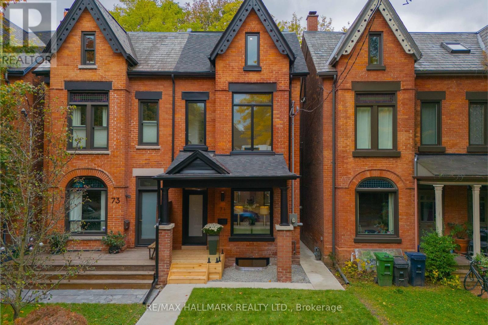 71 Langley Avenue Property Photo 1