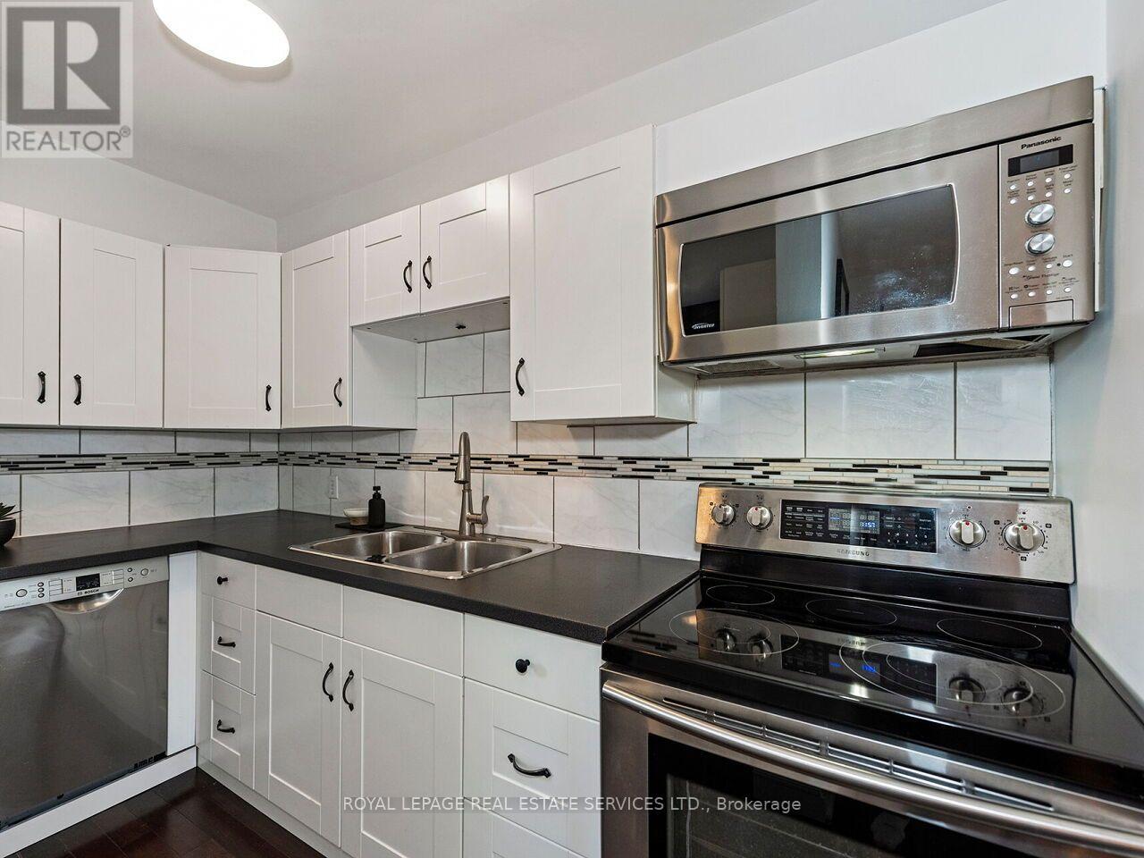 62 Newmarket Avenue Property Photo 13