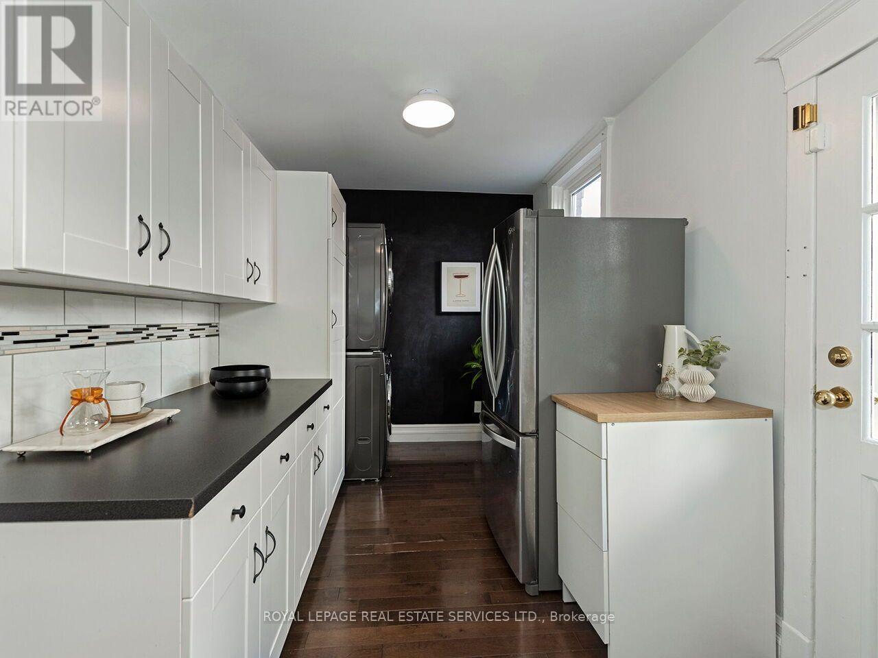 62 Newmarket Avenue Property Photo 15